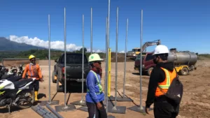 Proyek instalasi Settlement Plate Bandara Dhoho