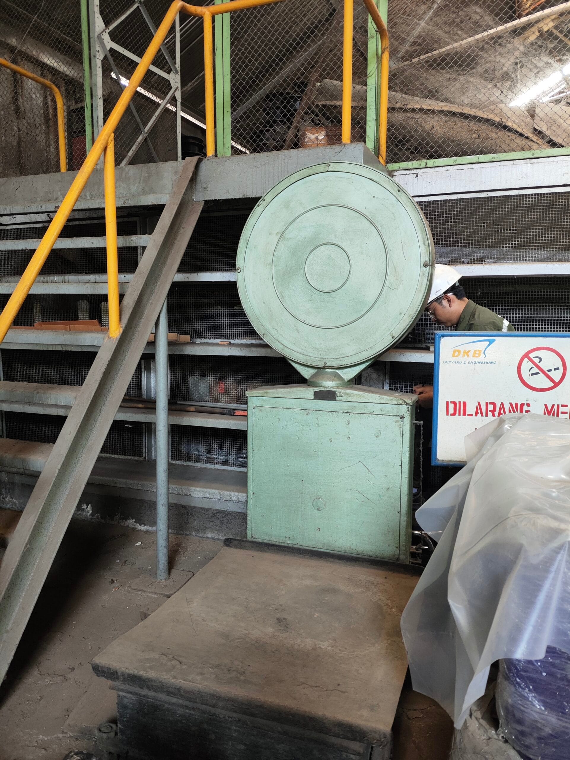 Kalibrasi Timbangan Berkel di PT Dok & Perkapalan Kodja Bahari - PT Global Intan Teknindo (4)