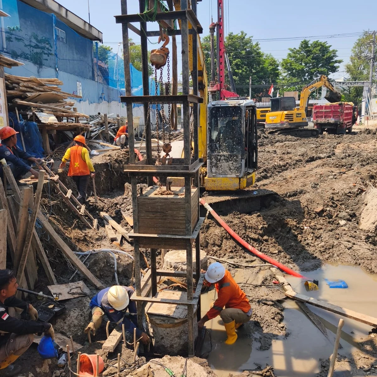 Proses Static Axial Load Test Gedung BTN KC Tegal